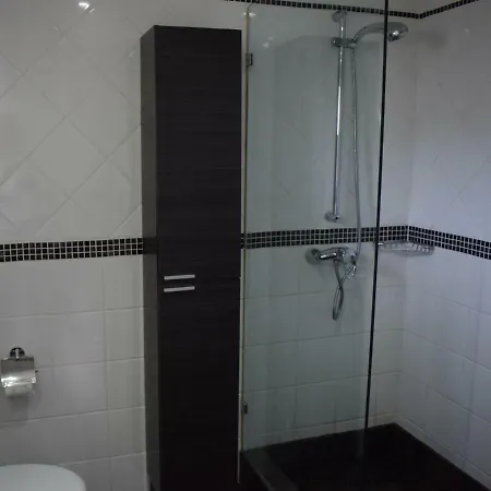 Dalai - Pool View- Good Wifi Apartment